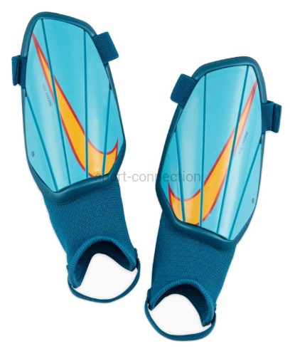 ochraniacze nike piłkarskie sp2165-447